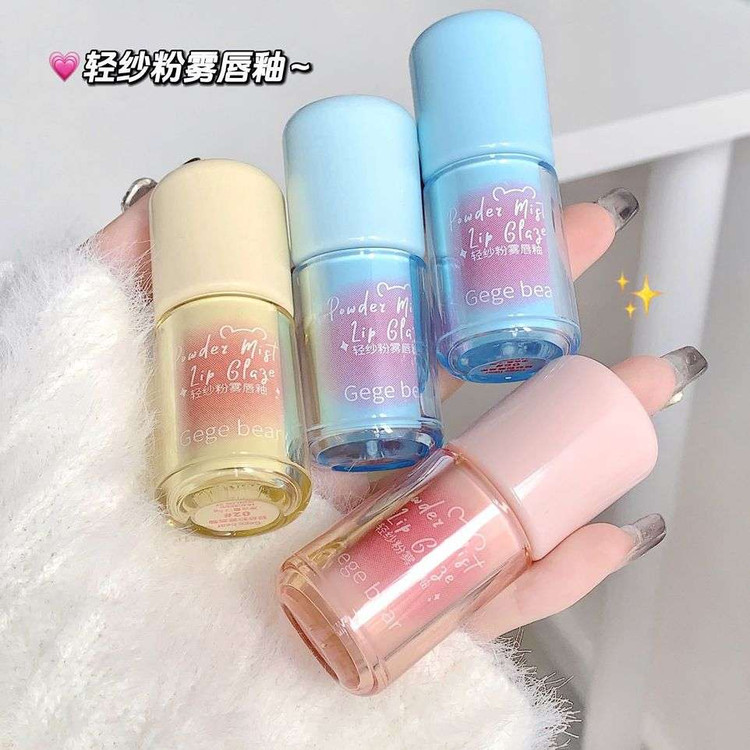 رژ لب مایع خمیری و مخملی گی گی بیر GEGE BEAR مدل POWDER MIST LIP GLAZE