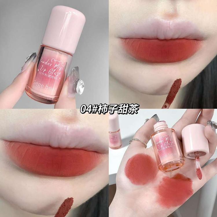 رژ لب مایع خمیری و مخملی گی گی بیر GEGE BEAR مدل POWDER MIST LIP GLAZE