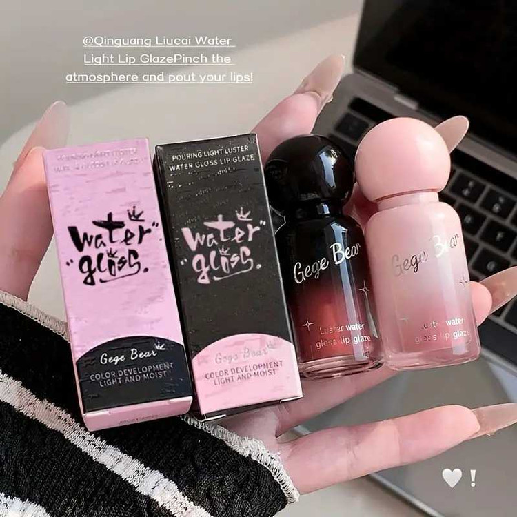 Gege Bear Pouring Light Luster Water Gloss Lip Glaze
