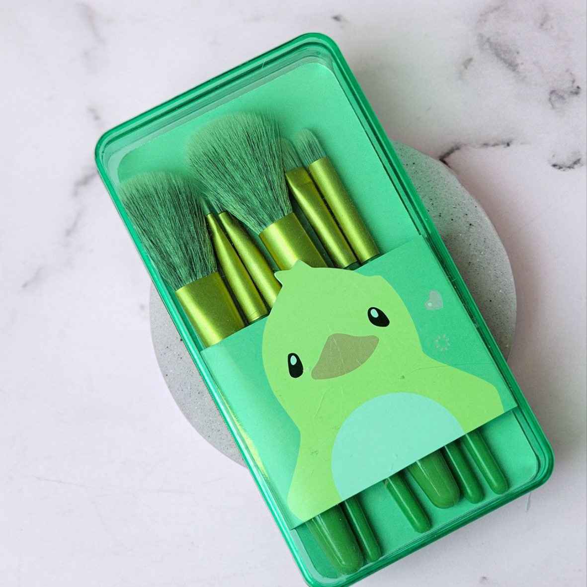 ست براش آرایشی 6 عددی با جعبه طلقی