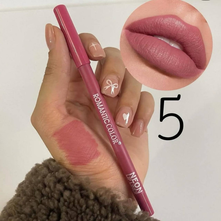 خط لب و رژ لب شمعی رومانتیک کالر