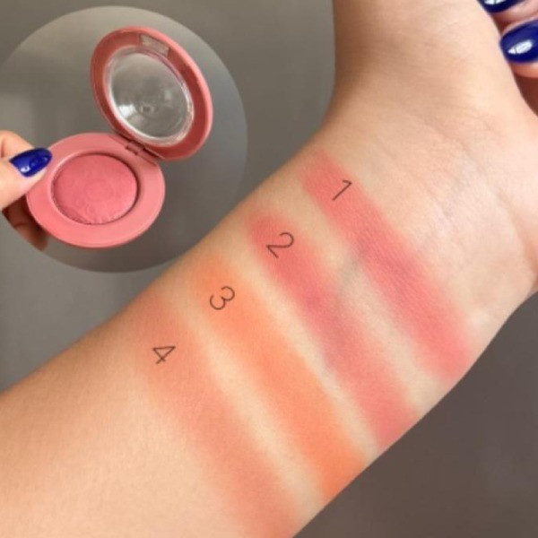 رژگونه گلف گرل مدل فضایی وزن