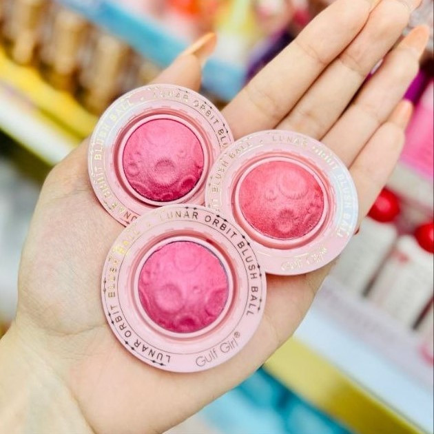 رژگونه گلف گرل مدل فضایی وزن