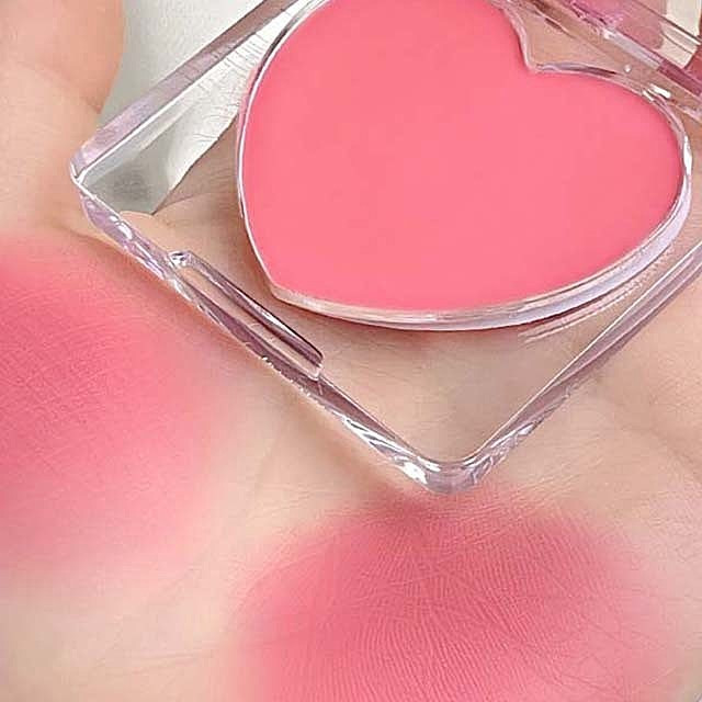 رژگونه و رژ لب جادویی پیج واین