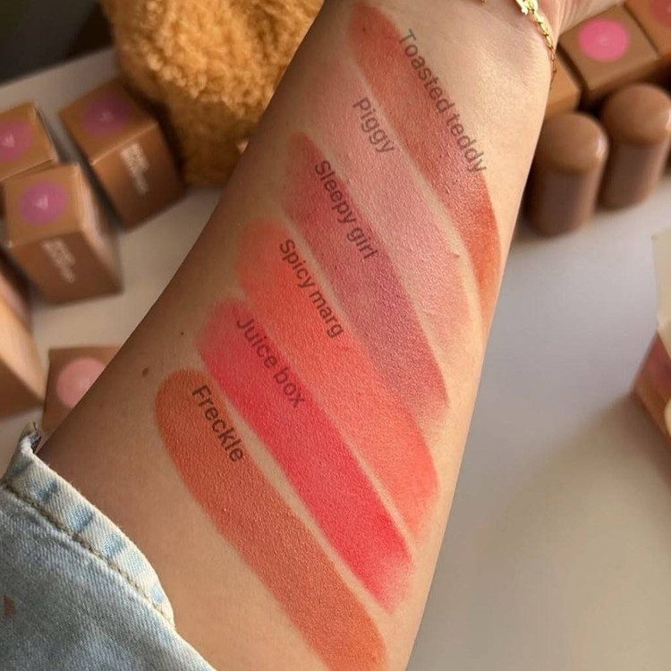 رژگونه استیکی رود