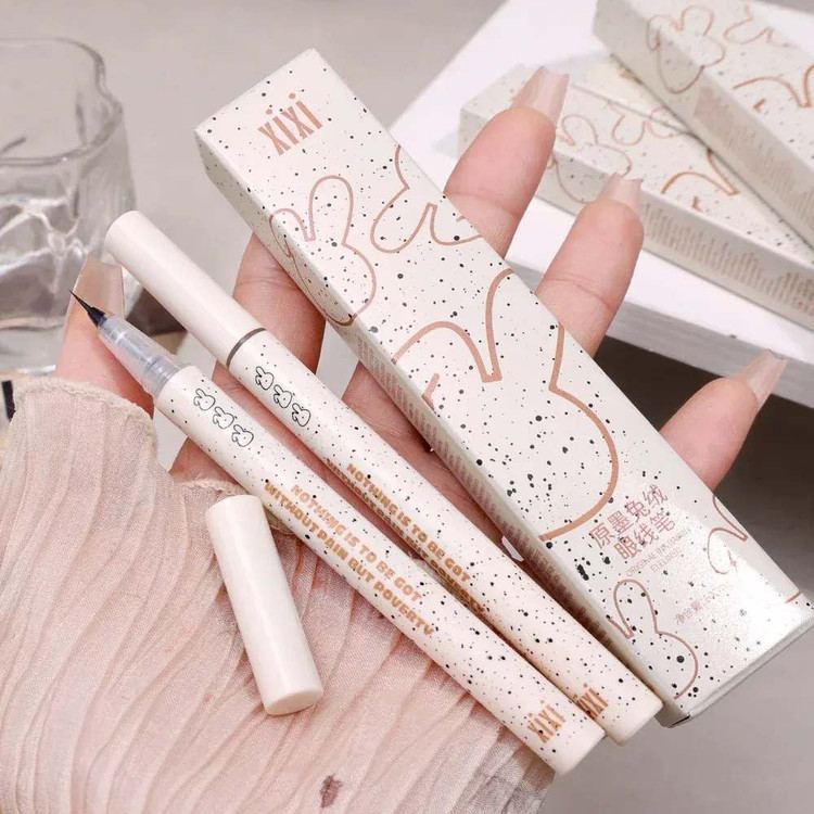 خط چشم و هاشور ابرو سوزنی شی شی مدل خرگوشی